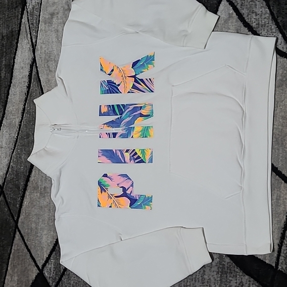 VS PINK 2017 Campus Tropical Floral Quarter-Zip SweatshirtPRICE FIRM - Picture 1 of 14
